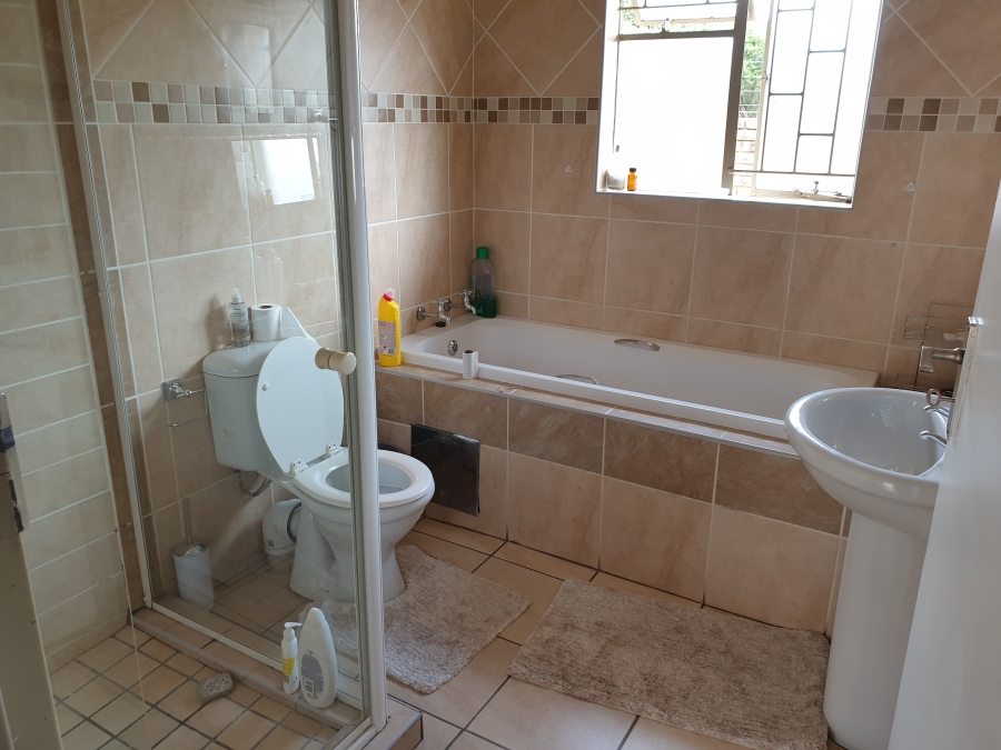 To Let 2 Bedroom Property for Rent in Doringkruin North West